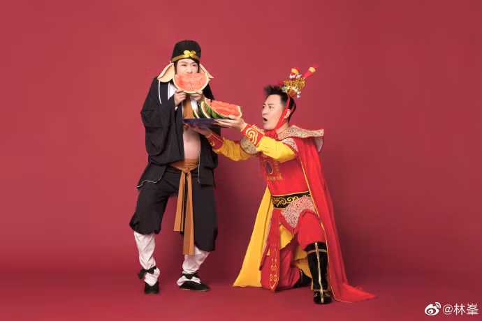 Báo tin vợ sinh, Lâm Phong khoe luôn bộ ảnh bầu ‘Ngộ Không – Bát Giới’ ảnh 4