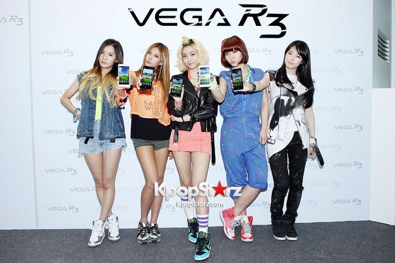 5 nhóm nhạc K-pop tan rã vì lý do oái oăm ảnh 3