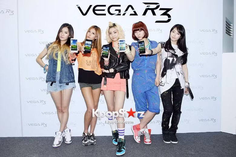 5 nhóm nhạc K-pop tan rã vì lý do oái oăm ảnh 3