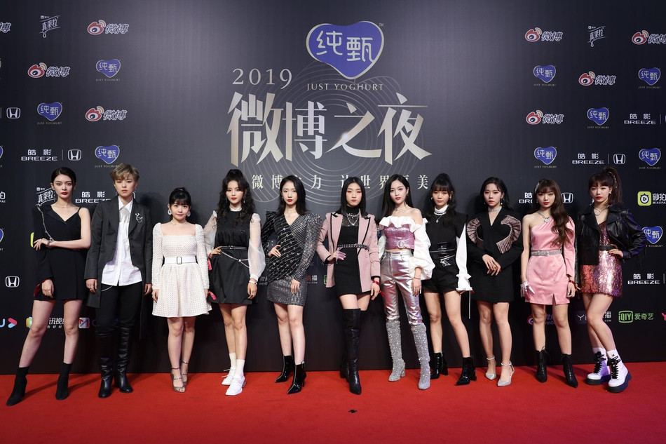 Địch Lệ Nhiệt Ba ‘kém sắc’ trước Angela Baby, Triệu Lệ Dĩnh và Trịnh Sảng ảnh 9