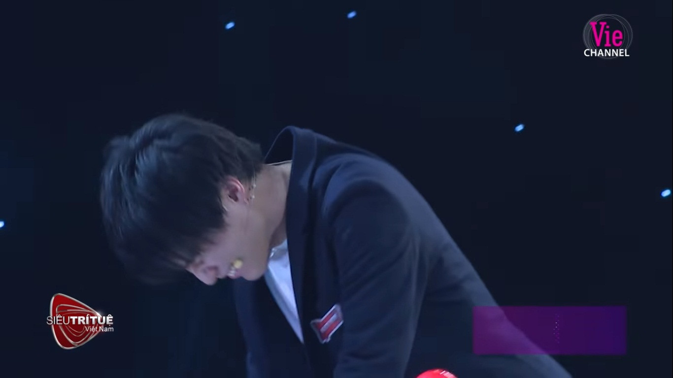 Lại Văn Sâm than ‘dại’, tuyên bố không làm giám khảo ‘Siêu trí tuệ Việt Nam’ nữa ảnh 4