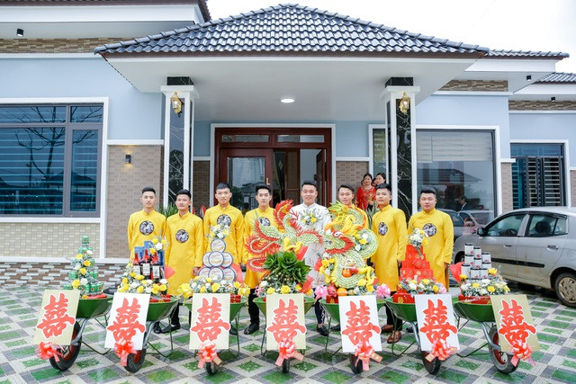 Dàn 'siêu xe khủng' trong đám hỏi ở Thái Nguyên gây 'bão cộng đồng mạng' ảnh 3