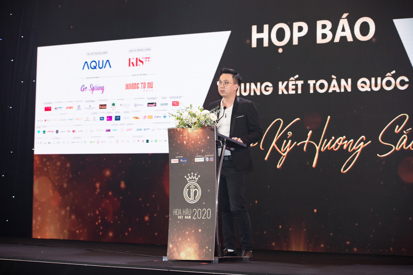 Mỹ phẩm KIS22 đồng hành cùng Hoa hậu Việt Nam 2020 trong buổi họp báo chung kết toàn quốc ảnh 2