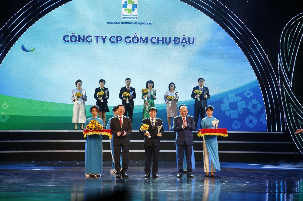 Tập đoàn BRG và ngân hàng SeAbank được vinh dự ‘thương hiệu quốc gia 2020’ ảnh 1