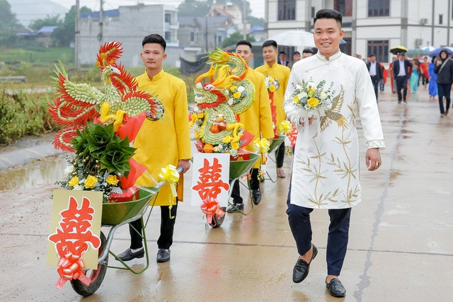 Dàn 'siêu xe khủng' trong đám hỏi ở Thái Nguyên gây 'bão cộng đồng mạng' ảnh 8