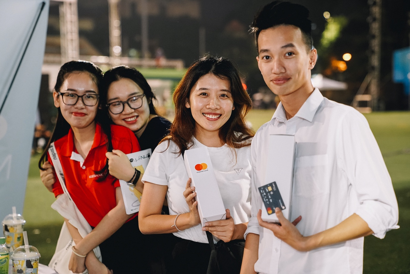 Thanh toán không tiền mặt và “thế hệ số” ảnh 2