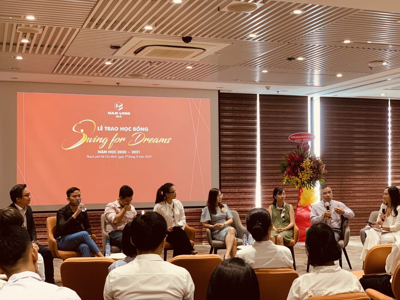 Tập đoàn Nam Long trao học bổng thường niên 'Swing For Dreams' 2020 ảnh 3