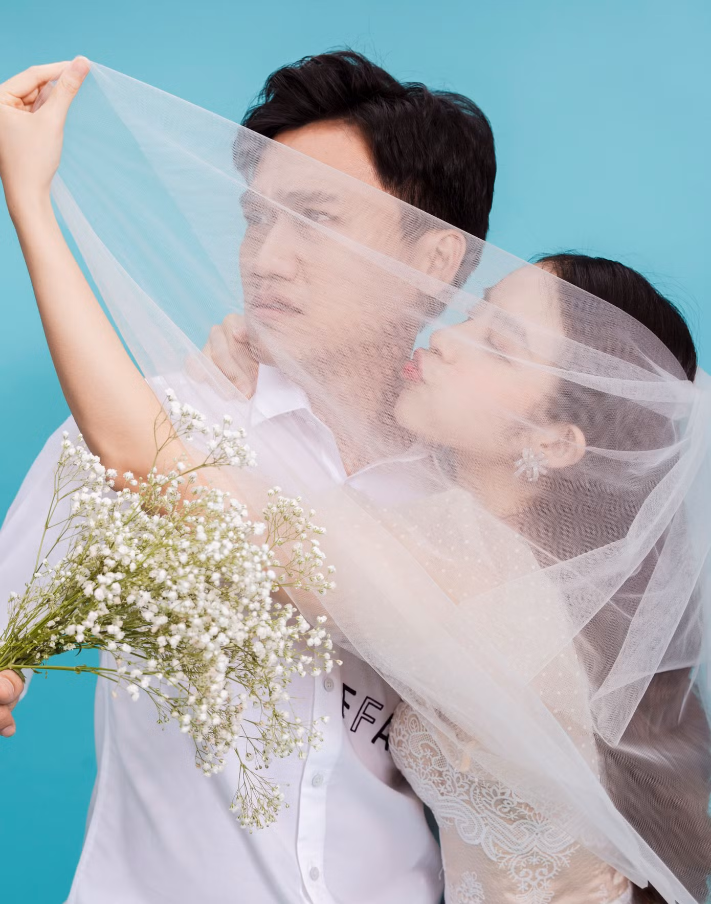 Ảnh tình tứ của Xuân Nghị - Trần Vân dấy lên tin đồn phim giả tình thật ảnh 1