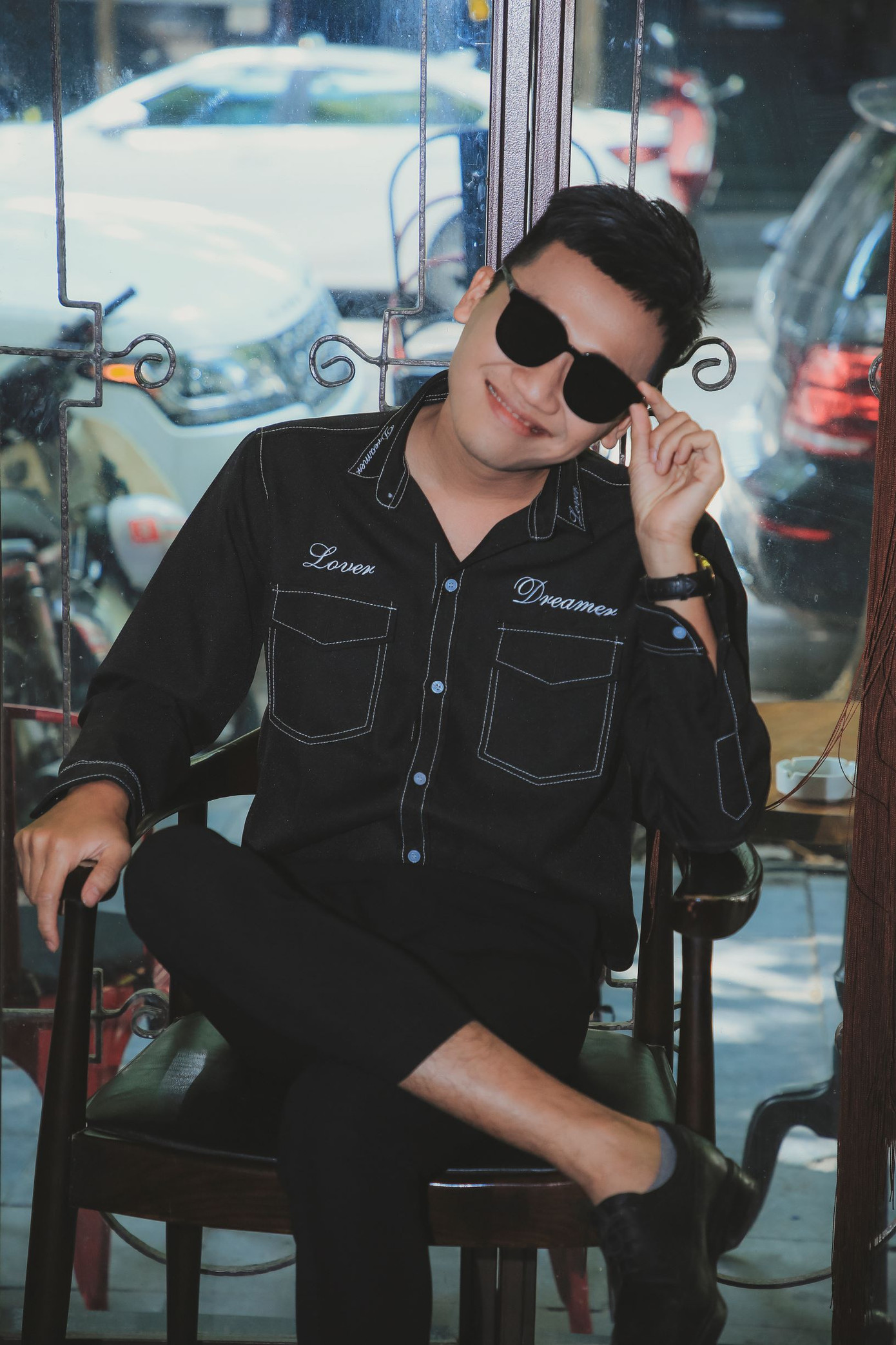 Sau ‘Nhà trọ Balanha’, Xuân Nghị xuất hiện ngày càng chất ảnh 3