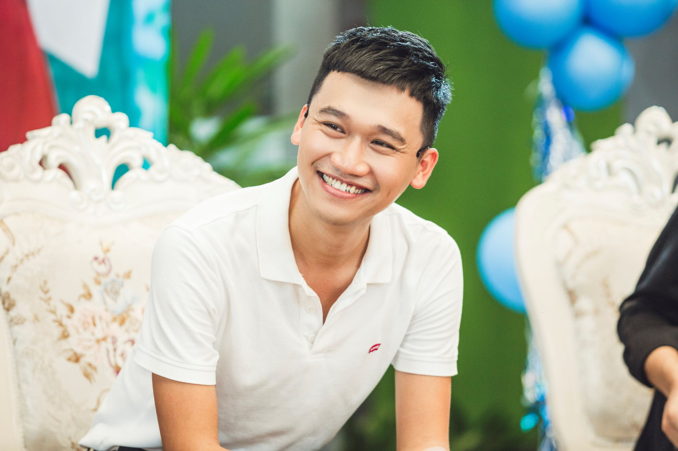 Xuân Nghị và dàn diễn viên ‘Nhà trọ Balanha’ 'quậy' tung trường mầm non ảnh 6