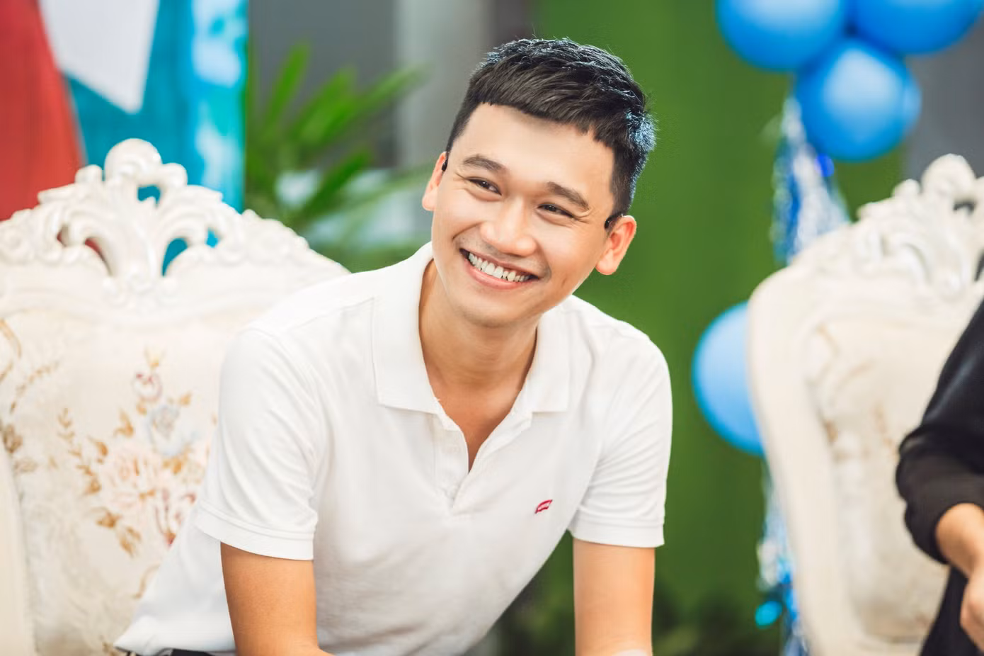 Xuân Nghị và dàn diễn viên ‘Nhà trọ Balanha’ 'quậy' tung trường mầm non ảnh 6