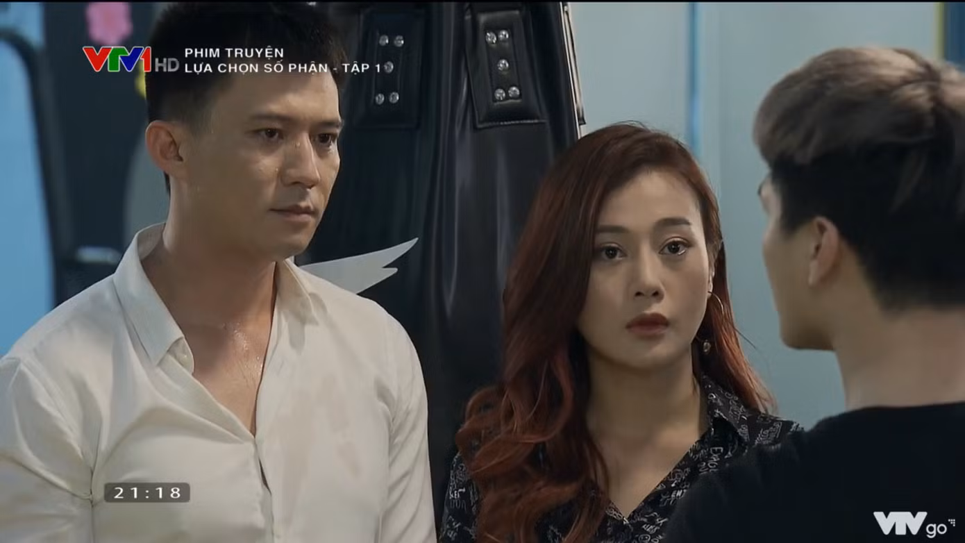 Phương Oanh diện cây hiệu trong ‘Lựa chọn số phận’ ảnh 4