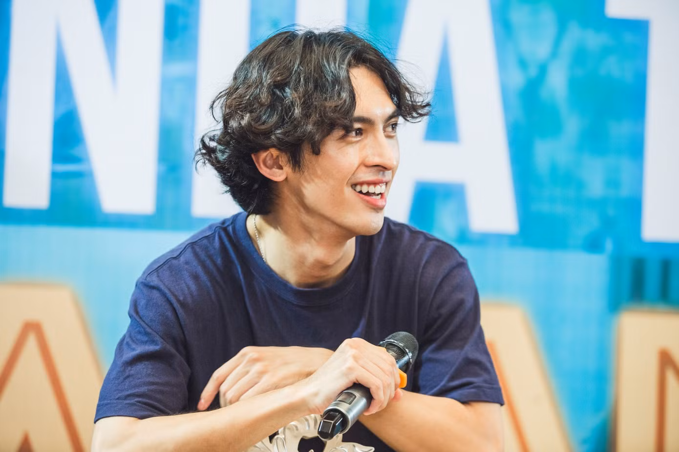 Xuân Nghị và dàn diễn viên ‘Nhà trọ Balanha’ 'quậy' tung trường mầm non ảnh 7