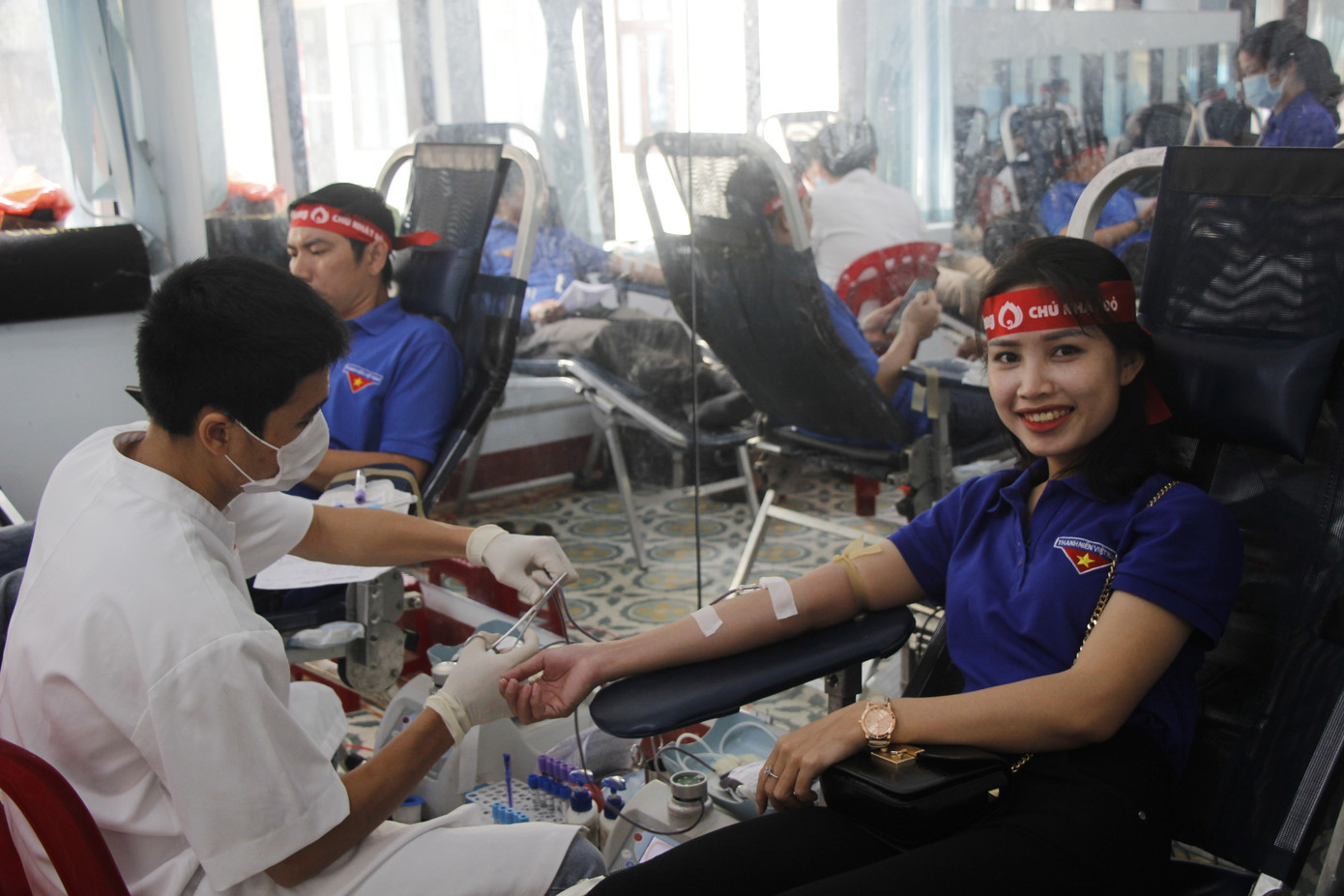 Ngày hội hiến máu tình nguyện 'Chủ nhật Đỏ' ở Quảng Trị ảnh 12