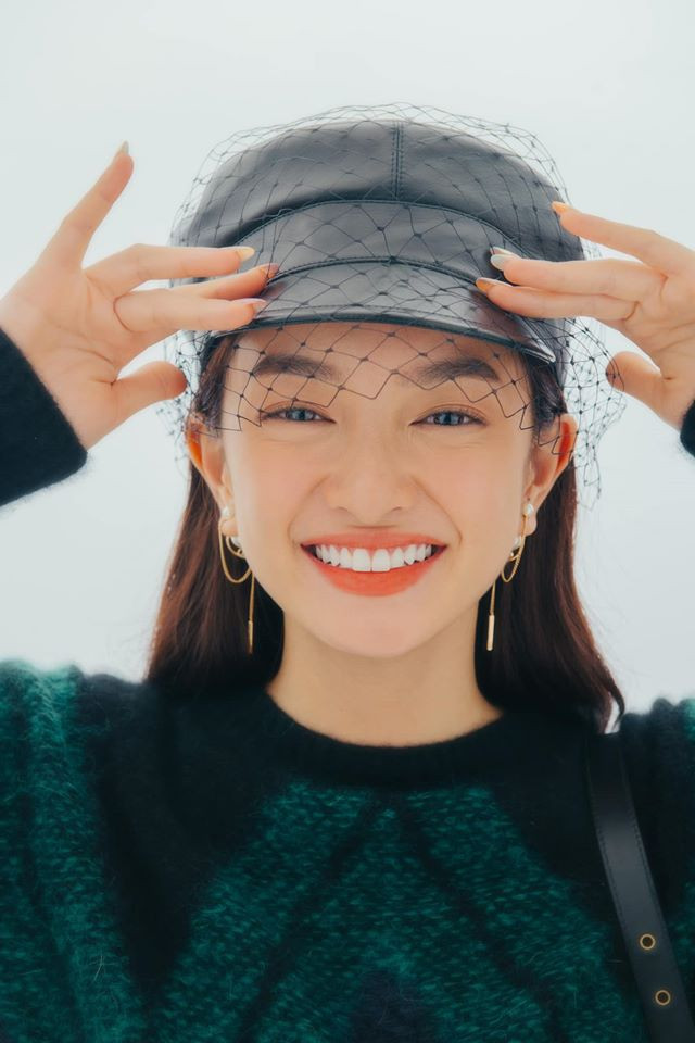 Sao Việt mùa COVID: Người được khen tự giác, kẻ bị nghi ngờ trốn cách ly ảnh 1