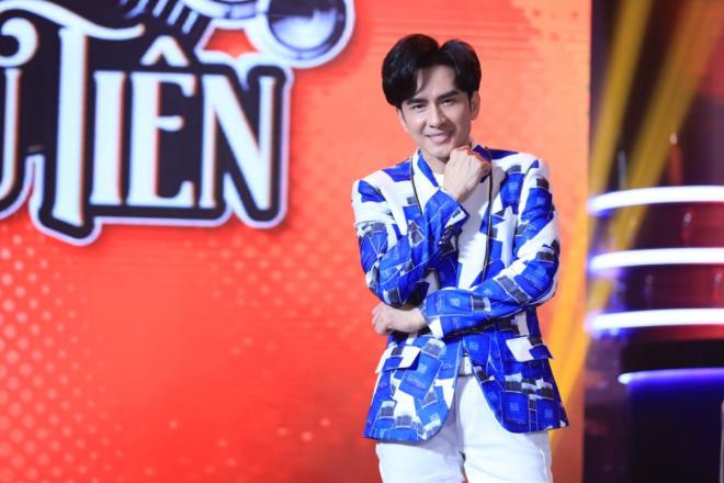 Đan Trường kể chuyện bị fan cuồng chặn xe đòi cưới, đem cả vali đến xin ở nhờ ảnh 1