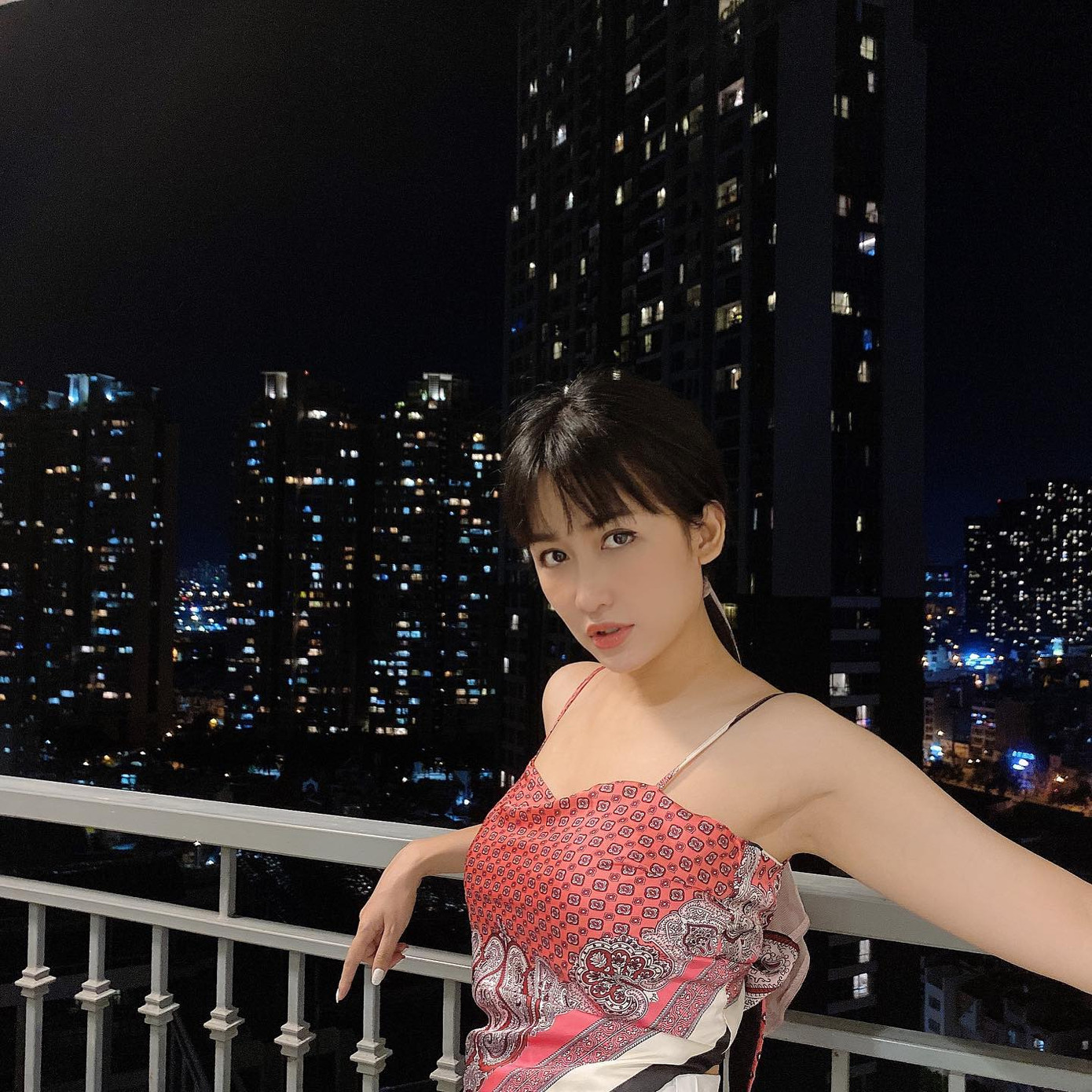 Nữ DJ Trang Moon nóng bỏng của 'King of Rap' tiết lộ suýt bị đột quỵ ảnh 1