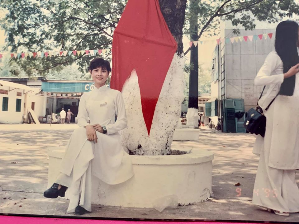 Thanh Thảo chia sẻ ảnh thời học sinh và tiết lộ sân khấu đầu tiên của nghiệp ca hát ảnh 1