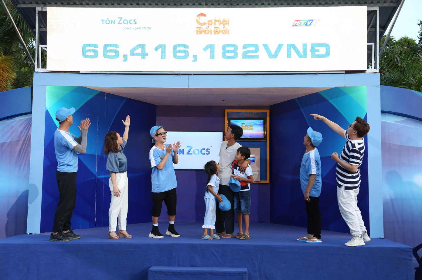 Vũ Hà 'hỏi tội' Việt Hương vì nói dối ngay trên sóng truyền hình ảnh 3