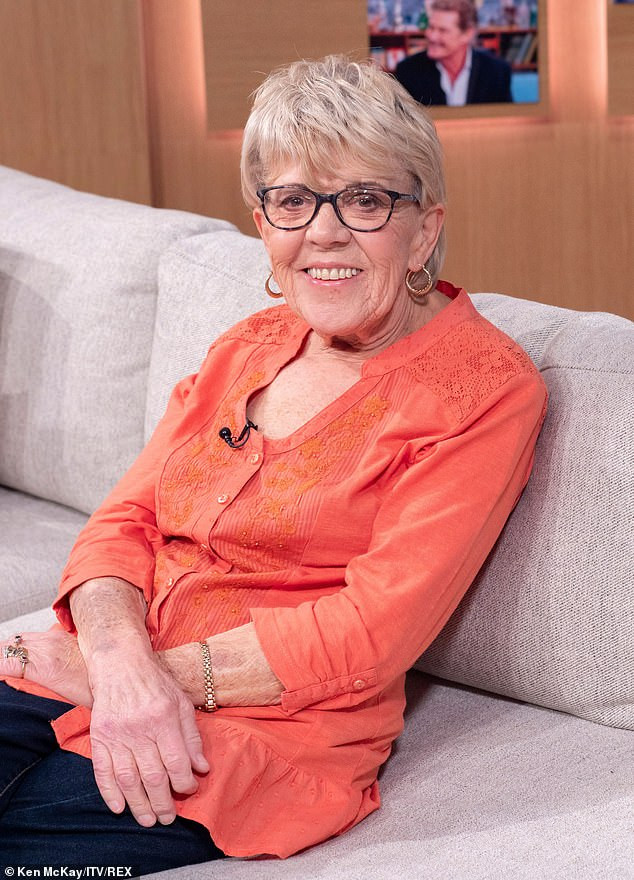 Cụ bà 81 tuổi chia sẻ về tình yêu với chồng kém 46 tuổi và đêm đầu tiên của cả hai ảnh 3