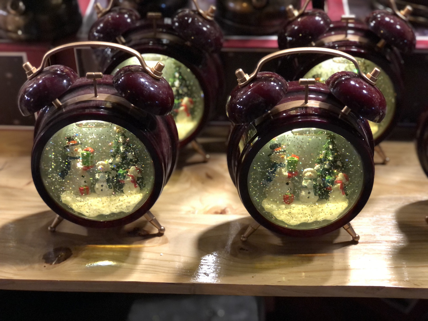 Nhộn nhịp thị trường đồ trang trí, quà tặng Noel ảnh 12