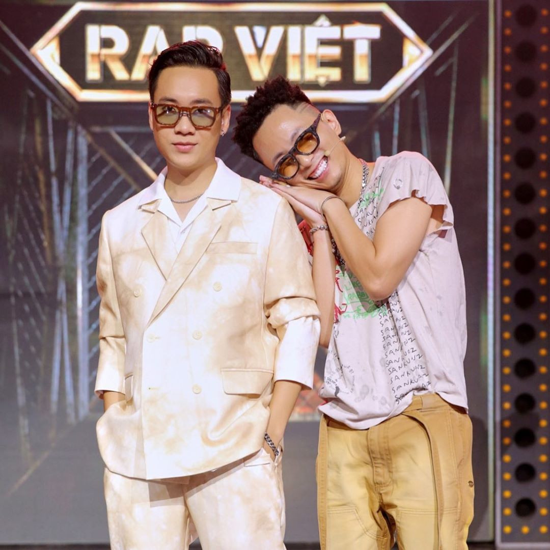 Những cử chỉ tình tứ của bộ đôi giám khảo Rap Việt khiến ai nấy đều 'đứng ngồi không yên' ảnh 4