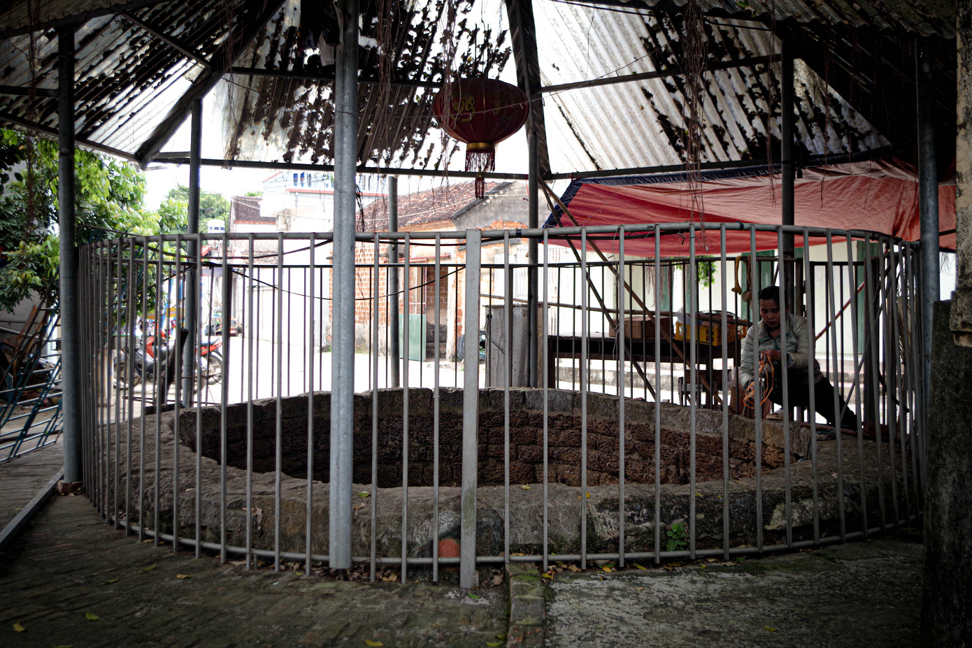 Bí ẩn những chiếc giếng cổ thiên tạo tại Hà Nội ảnh 10