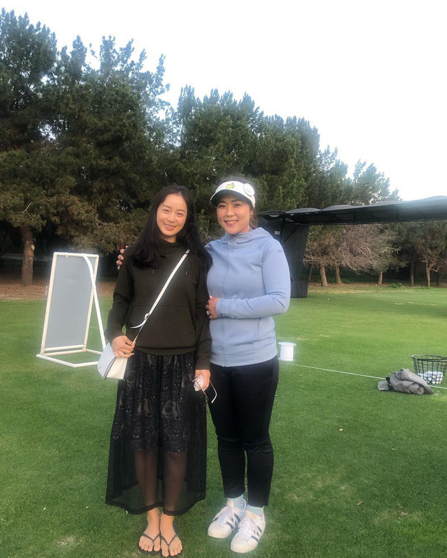 Kim Tae Hee tái xuất với hình ảnh mới sau khi bị bóc trần nhan sắc già nua ở tuổi 40 ảnh 6