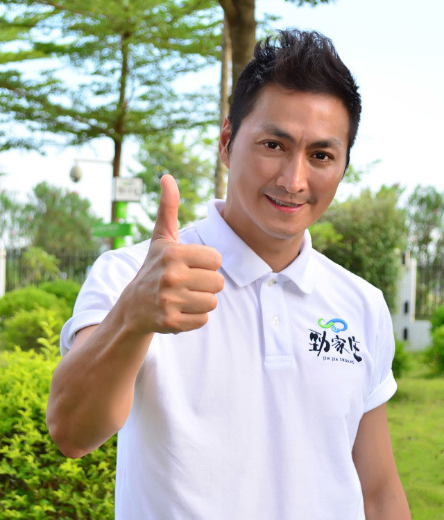 'Triển Chiêu' Hà Gia Kính phong độ ở tuổi 61, từng tiêm nước tiểu bà bầu để giữ vóc dáng ảnh 4