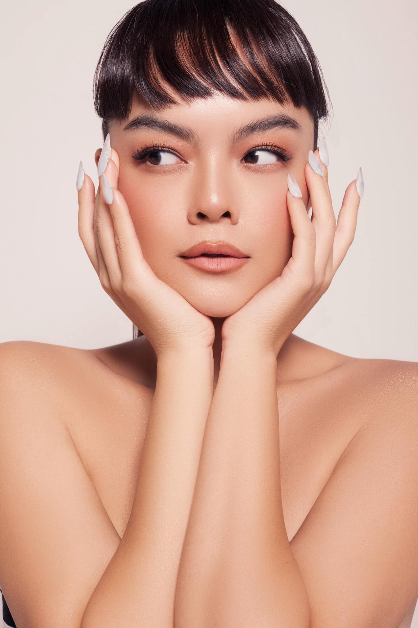 Phạm Quỳnh Anh tung bộ ảnh cực nuột nà, nóng bỏng ở tuổi 36 gây 'sốt' ảnh 5