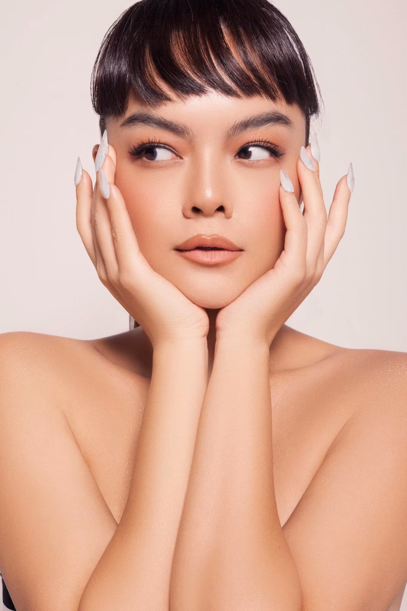 Phạm Quỳnh Anh tung bộ ảnh cực nuột nà, nóng bỏng ở tuổi 36 gây 'sốt' ảnh 5