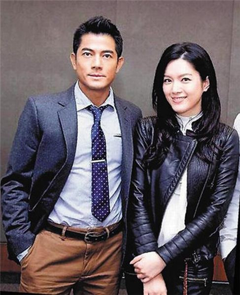 Mỹ nhân 'Diệp Vấn' Hùng Đại Lâm khoe vóc dáng đáng mơ ước ở tuổi 43 ảnh 4