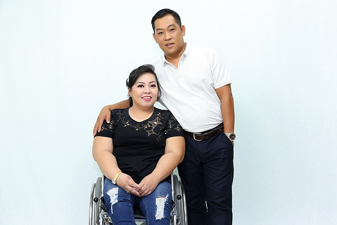 Ốc Thanh Vân nghẹn ngào trước cặp đôi đặc biệt, vợ khuyết tật chồng vẫn nằng nặc đòi cưới ảnh 1