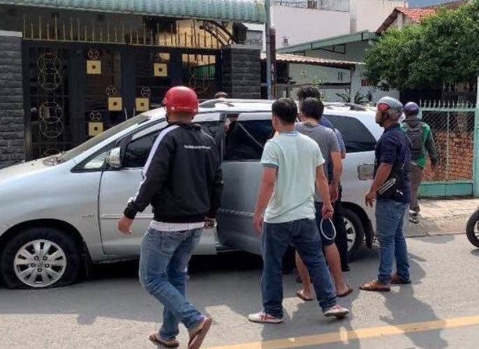 Hành trình nổ súng vây bắt nhóm giang hồ đi chém thuê tại Bình Dương ảnh 1