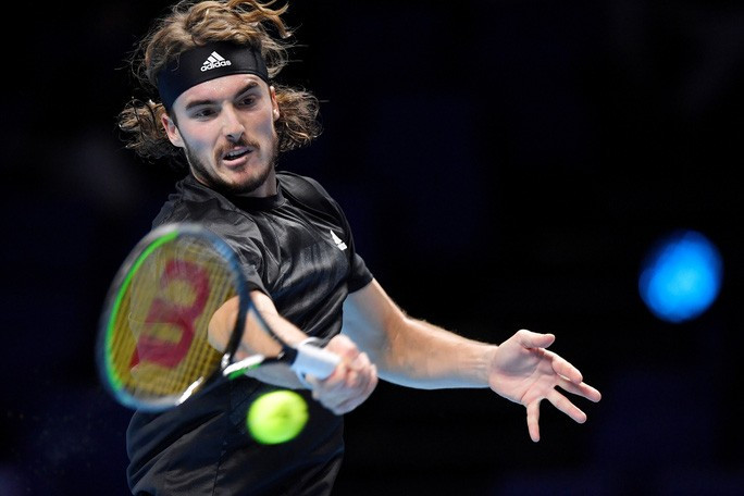 Nadal nghẹt thở giành vé bán kết ATP Finals ảnh 1