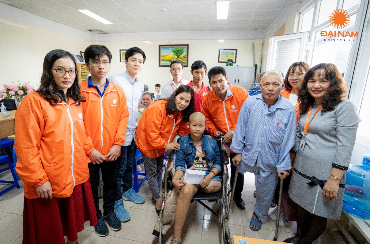 Tấm bánh nghĩa tình mùa 9: Tết của sự sẻ chia ảnh 9