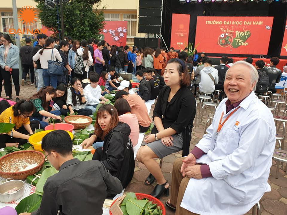 Tấm bánh nghĩa tình mùa 9: Tết của sự sẻ chia ảnh 3