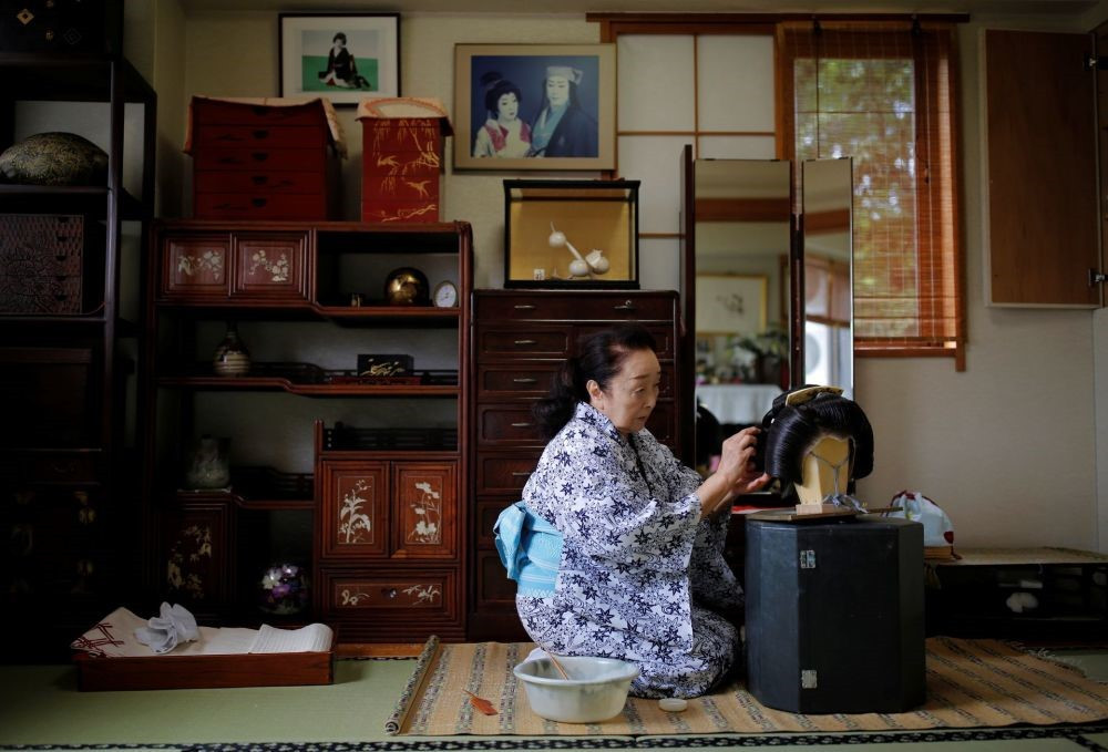 Ngành nghề nào ở Nhật Bản chịu tổn thất nặng nề nhất và phải “gồng mình” chống COVID-19? ảnh 6