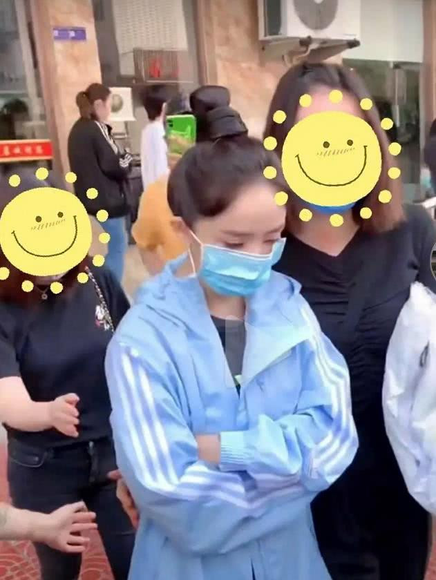 Fan C-biz lại đứng ngồi không yên về tin đồn “hot” Dương Mịch với tình trẻ Ngụy Đại Huân ảnh 4