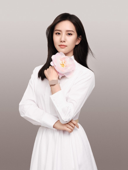 “Song Lưu" - "thần tiên tỷ tỷ” của làng giải trí Hoa ngữ đẹp ngỡ ngàng ở tuổi 33 ảnh 9