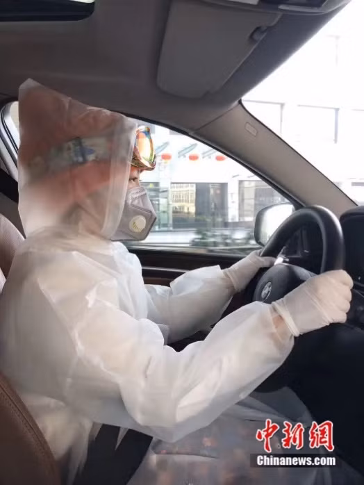 Đại sứ thanh niên “Cô gái áo mưa” được Liên Hợp Quốc đề xuất khen thưởng ảnh 3