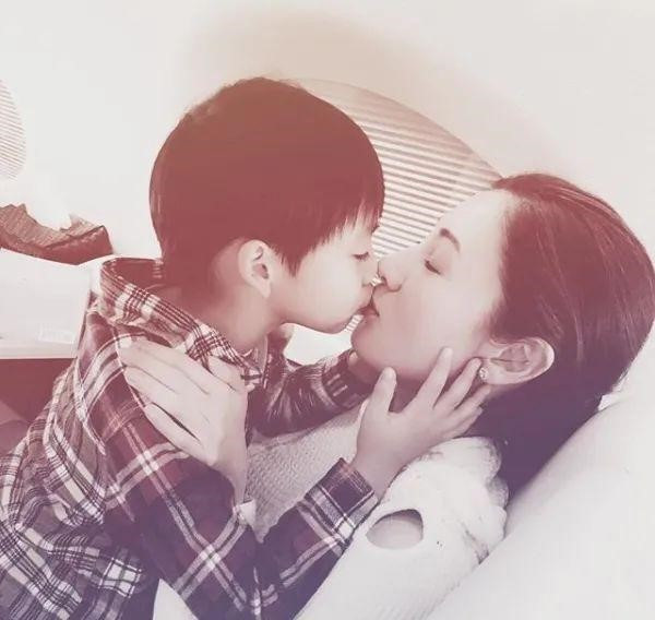 “Người thừa kế” giàu nhất C-biz: 9 tuổi, sở hữu khối tài sản hàng trăm nghìn tỷ đồng ảnh 8