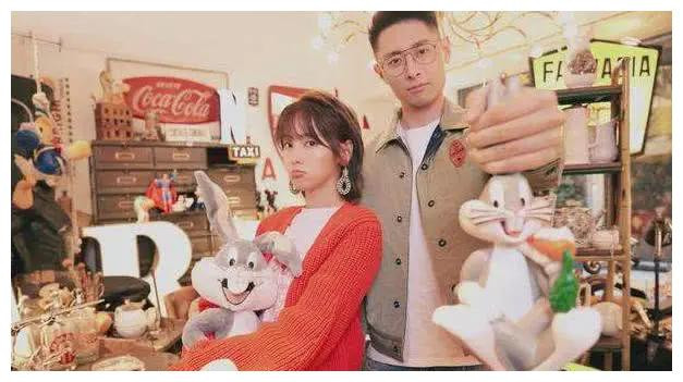 “Nàng thơ của Quỳnh Giao” được chồng tặng mỗi năm trăm tỷ tiền tiêu vặt vì 12 năm “sạch“ ảnh 6