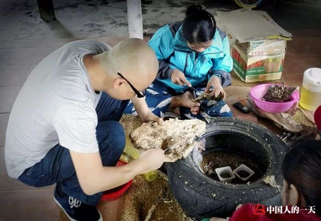 Kiếm tiền tỉ nhờ bán trầm hương, đơn giản chỉ từ ước muốn “giúp cô ấy ngủ ngon“ ảnh 9