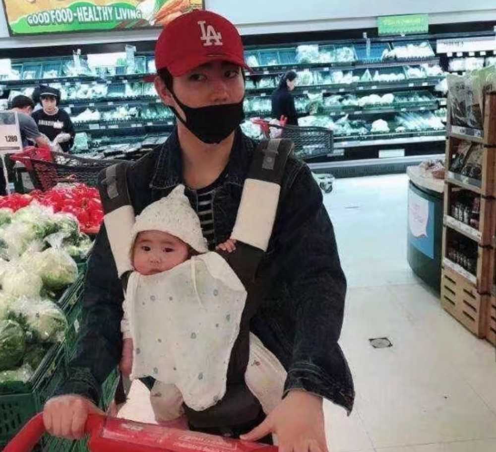 Cặp vợ chồng “hot” nhất showbiz Hàn: Vợ “đáng tuổi cô”, chồng “đáng tuổi cháu“ ảnh 10