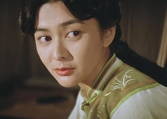 Đóng phim không cần trang điểm, ngoài các soái ca chỉ có một mỹ nữ làm được điều này ảnh 12