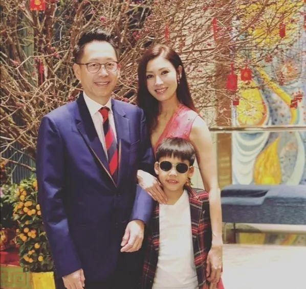 “Người thừa kế” giàu nhất C-biz: 9 tuổi, sở hữu khối tài sản hàng trăm nghìn tỷ đồng ảnh 10