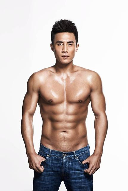 “Nam thần” vừa đẹp trai, diễn xuất đỉnh lại chạy nhanh nhất C-biz là ai? ảnh 2