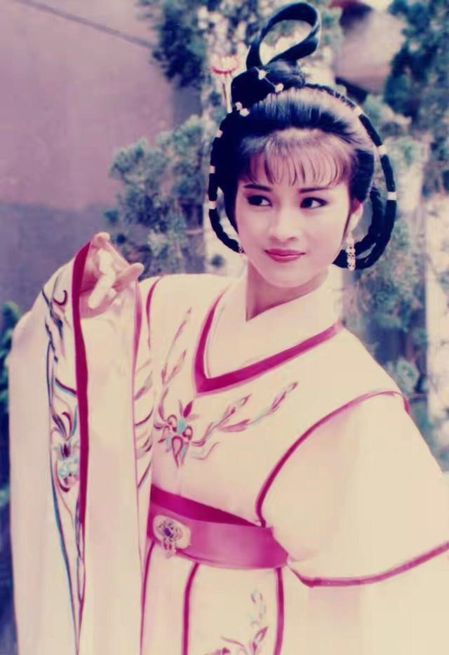 “Nàng Hậu” châu Á 1985: Quay phim liền 36 giờ, nỗ lực làm việc ở tuổi 56 tạo nên kỳ tích ảnh 9