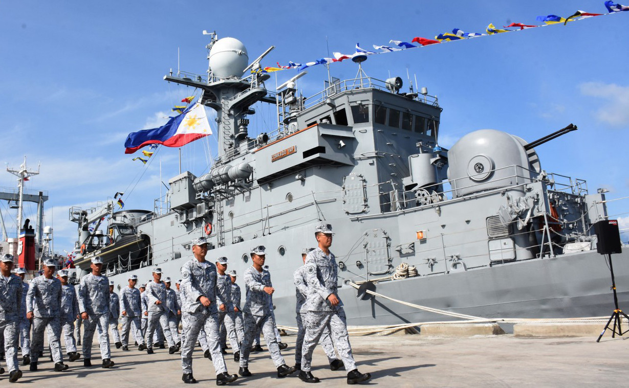 Philippines nâng cấp tàu tuần tra, phản đối hành động gây hấn của Trung Quốc ảnh 1